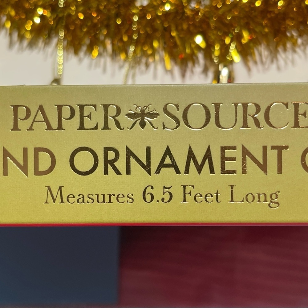 Paper Source Tinsel and Ornament Garland - Festive Green and Gold - Picture 2 of 10